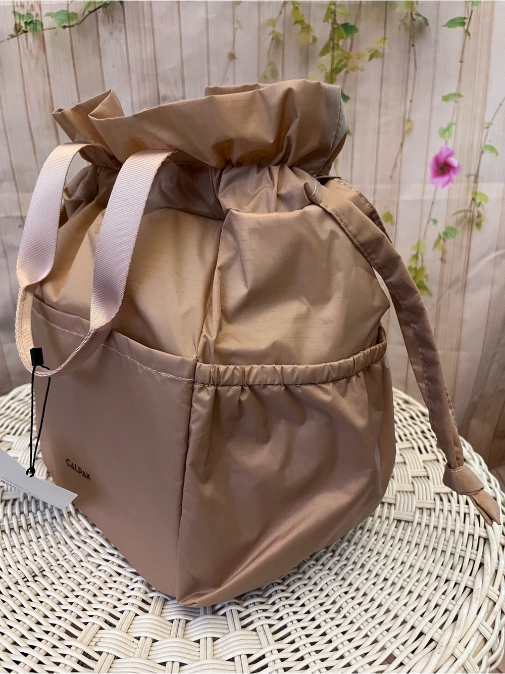 Calpak Insulated Lunch Bag - Picture 6 of 16